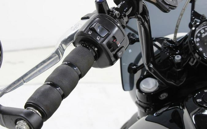 2019 Indian Scout Bobber Thunder Black