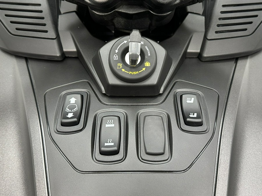 2026 Can-AM RT Limited (SE6)