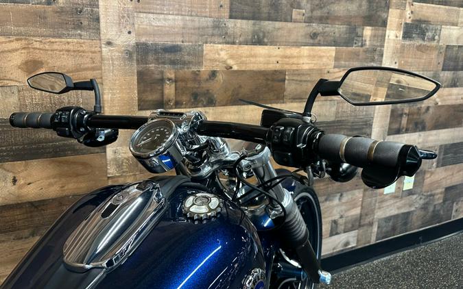 2013 Harley-Davidson Breakout Big Blue Pearl FXSB103