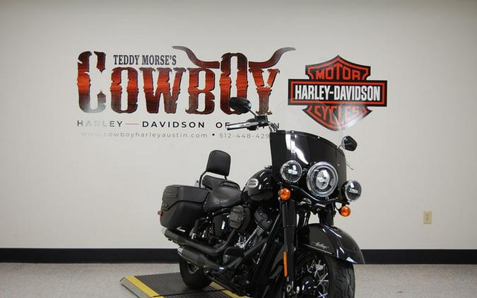 2023 Harley-Davidson FLHCS - Heritage Classic