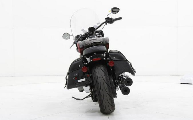 2025 Indian Super Chief Limited Black Metallic