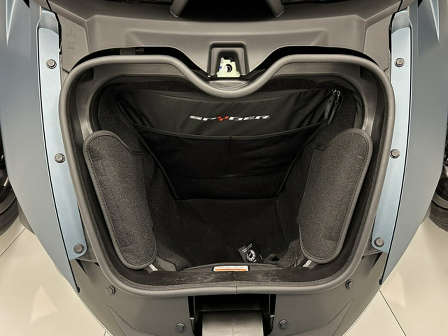 2026 Can-AM RT Limited (SE6)