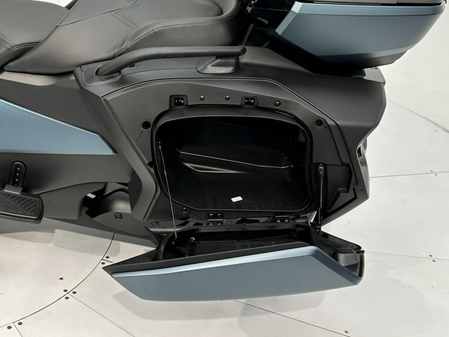 2026 Can-AM RT Limited (SE6)