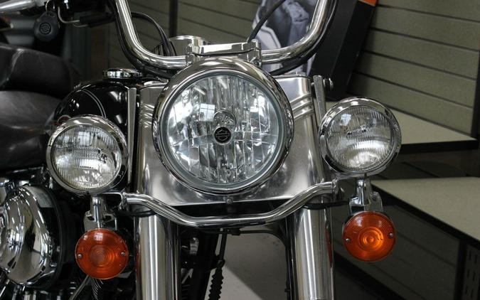 2005 Harley-Davidson® FLSTC - Heritage Softail® Classic