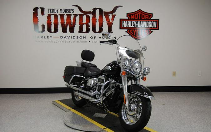 2022 Harley-Davidson Softail FLHCS - Heritage Classic 114