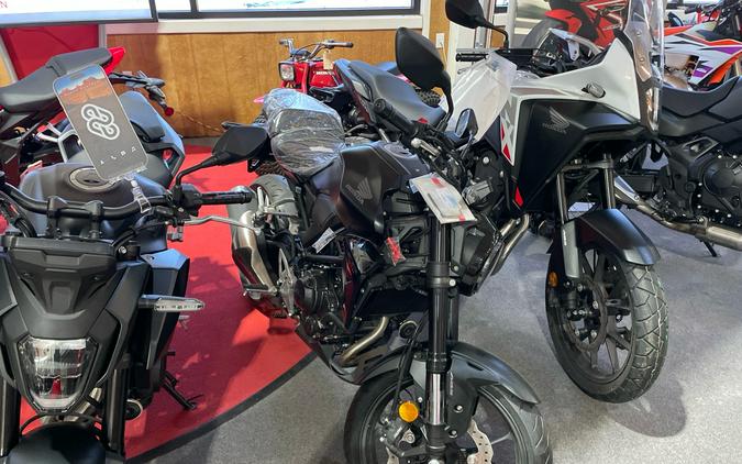 2025 Honda CB300R ABS