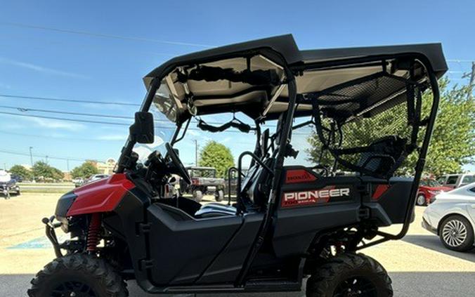 2023 Honda Pioneer 700-4 Deluxe