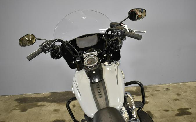 2025 Harley-Davidson Heritage Classic FLHC