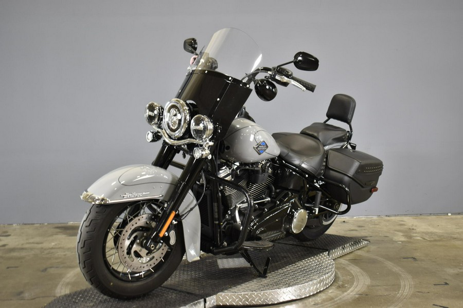 2025 Harley-Davidson Heritage Classic FLHC