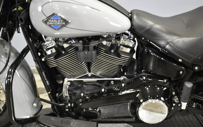 2025 Harley-Davidson Heritage Classic FLHC