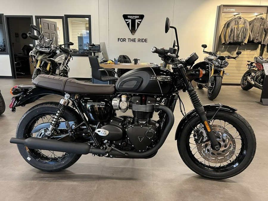 2023 Triumph Bonneville T120 Black Sapphire Black / Matte Sapphire Black