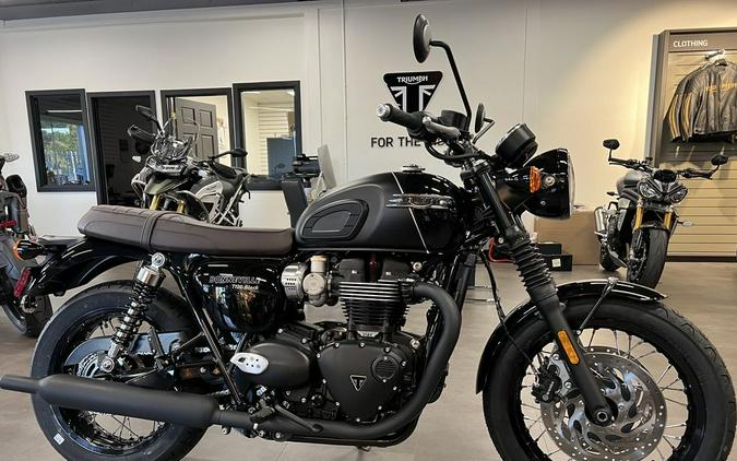 2023 Triumph Bonneville T120 Black Sapphire Black / Matte Sapphire Black