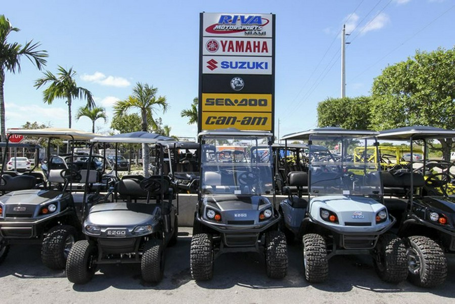 2023 Can-Am Defender X Mr With Doors HD10