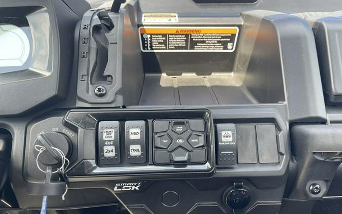 2023 Can-Am Defender X Mr With Doors HD10