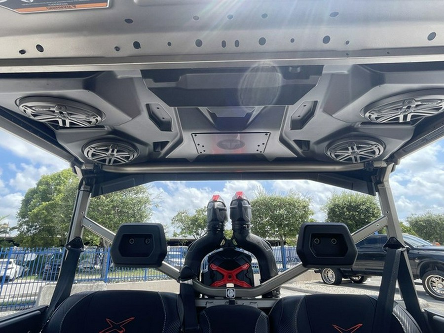 2023 Can-Am Defender X Mr With Doors HD10