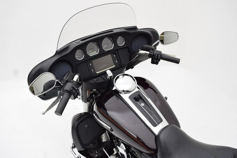 2014 Harley-Davidson® FLHTCU - Electra Glide® Ultra Classic®