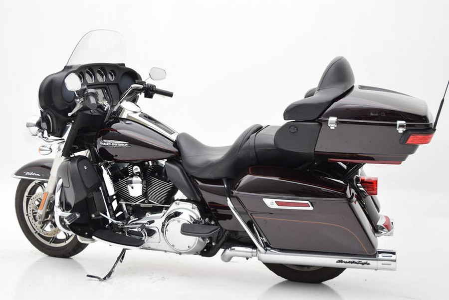 2014 Harley-Davidson® FLHTCU - Electra Glide® Ultra Classic®