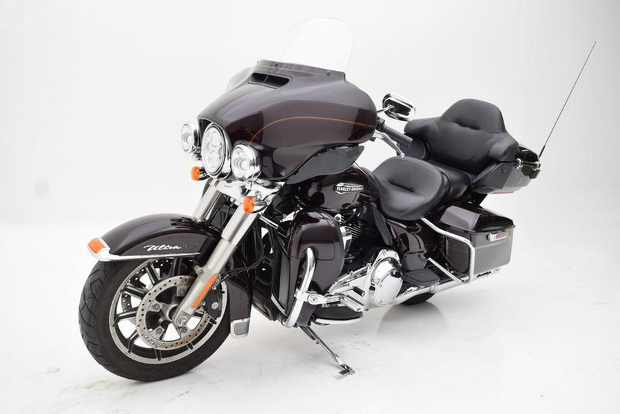 2014 Harley-Davidson® FLHTCU - Electra Glide® Ultra Classic®