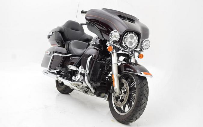 2014 Harley-Davidson® FLHTCU - Electra Glide® Ultra Classic®