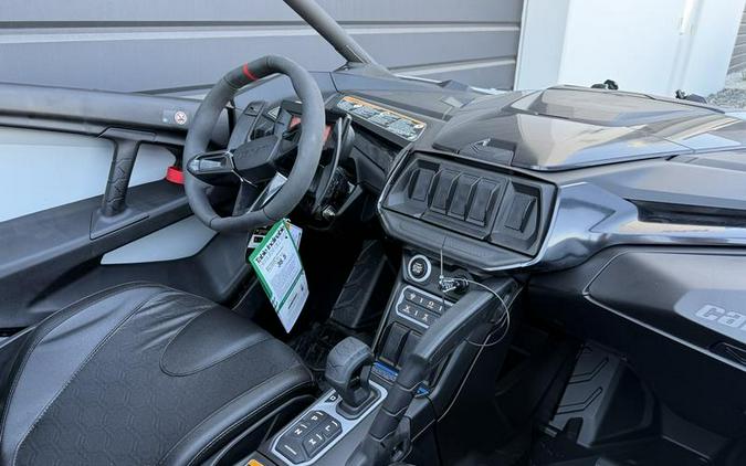 2025 Can-Am® Maverick R Max 999T DCT