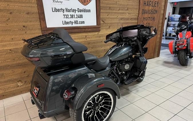 2026 Harley-Davidson® Street Glide 3 Limited Iron Horse Metallic Black Trim FLHLT