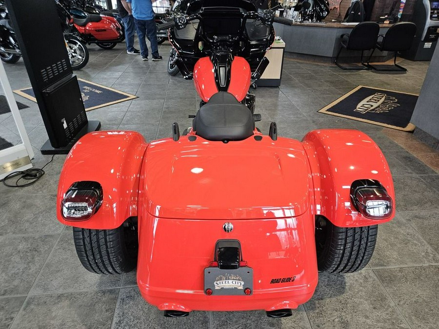 2026 Harley-Davidson® FLTRT - Road Glide® 3