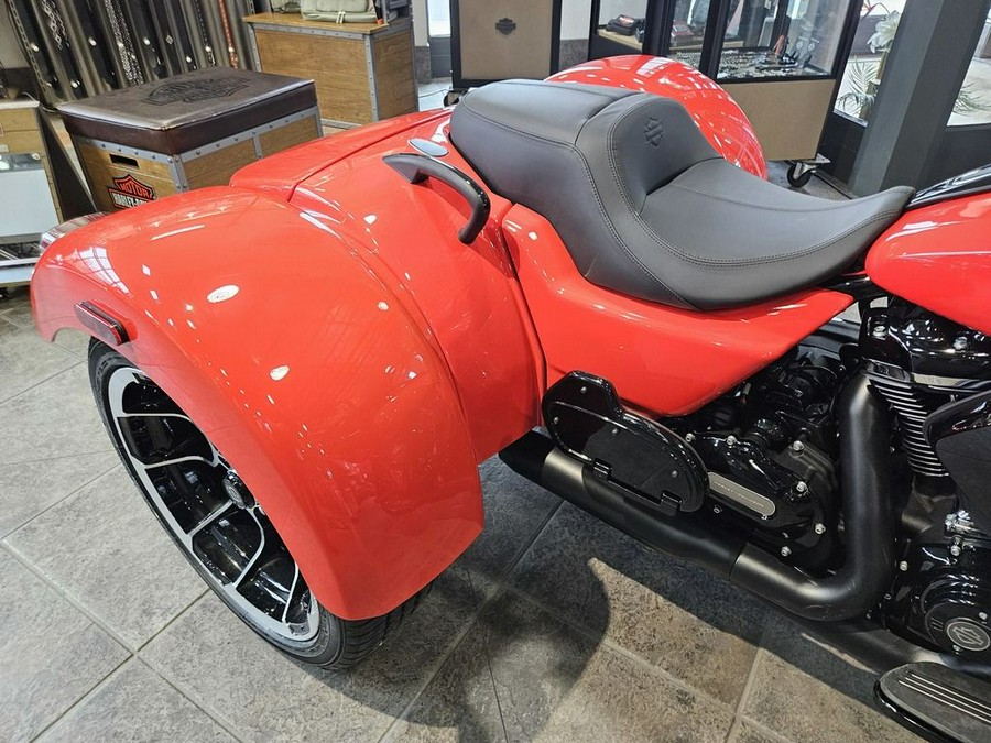 2026 Harley-Davidson® FLTRT - Road Glide® 3