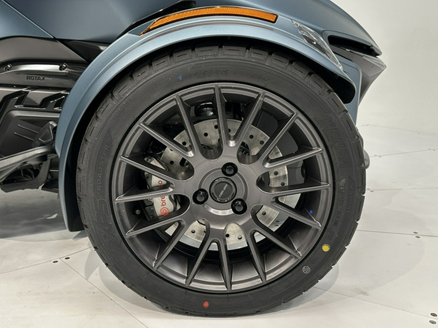 2026 Can-AM RT Limited (SE6)