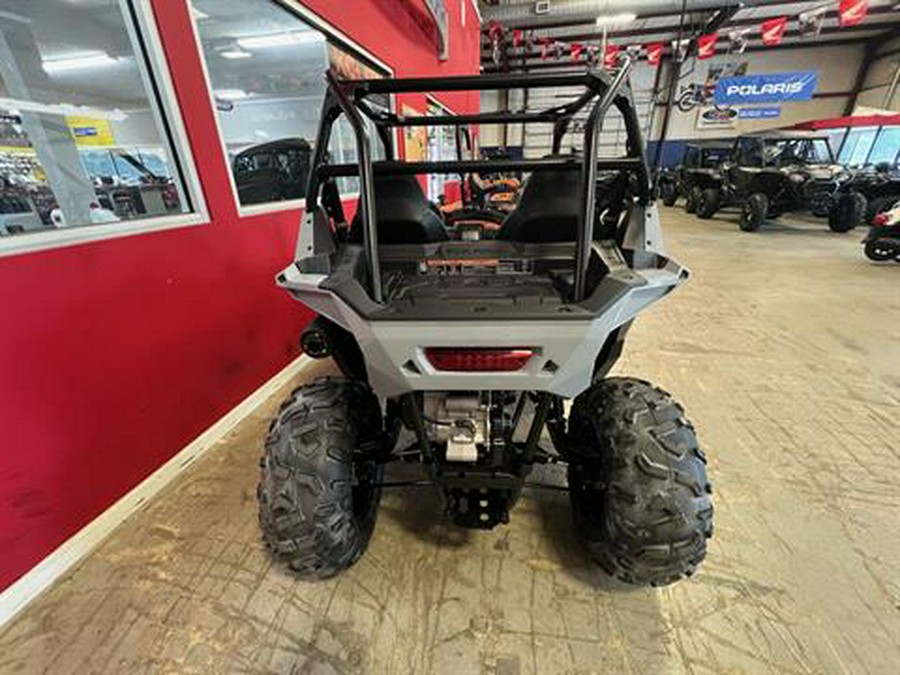 2024 Polaris RZR 200 EFI