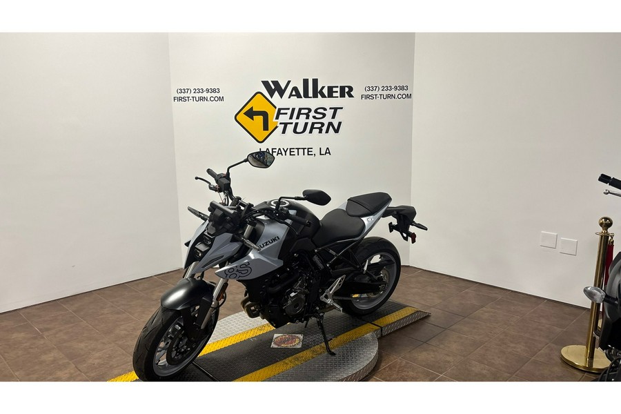 2024 GSX-8S - Suzuki