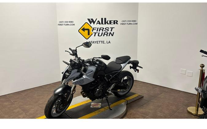 2024 GSX-8S - Suzuki