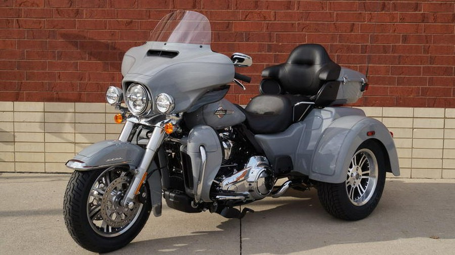 2024 Harley-Davidson® FLHTCUTG - Tri Glide® Ultra