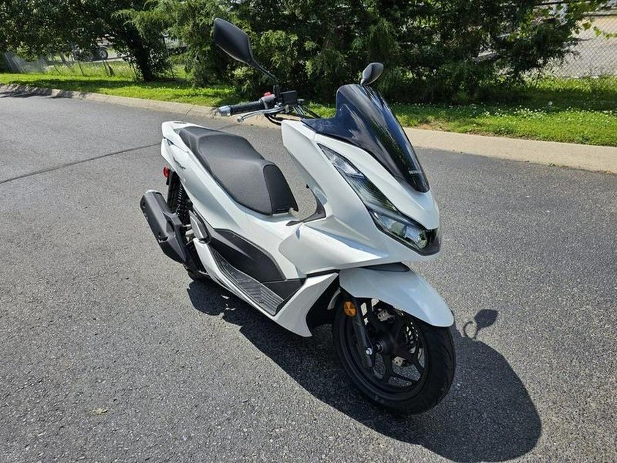 2022 Honda® PCX ABS