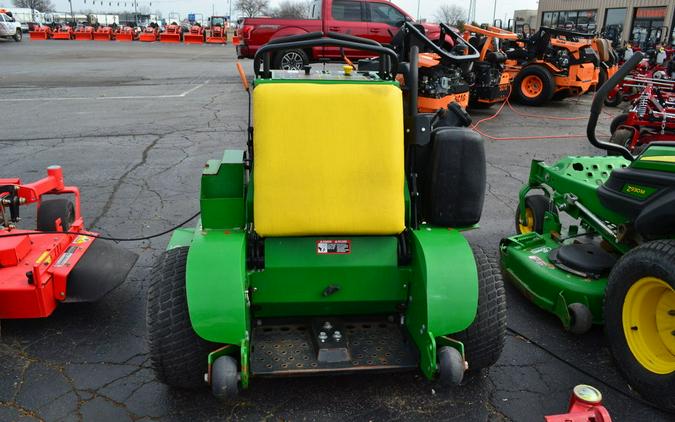 2015 John Deere 652R