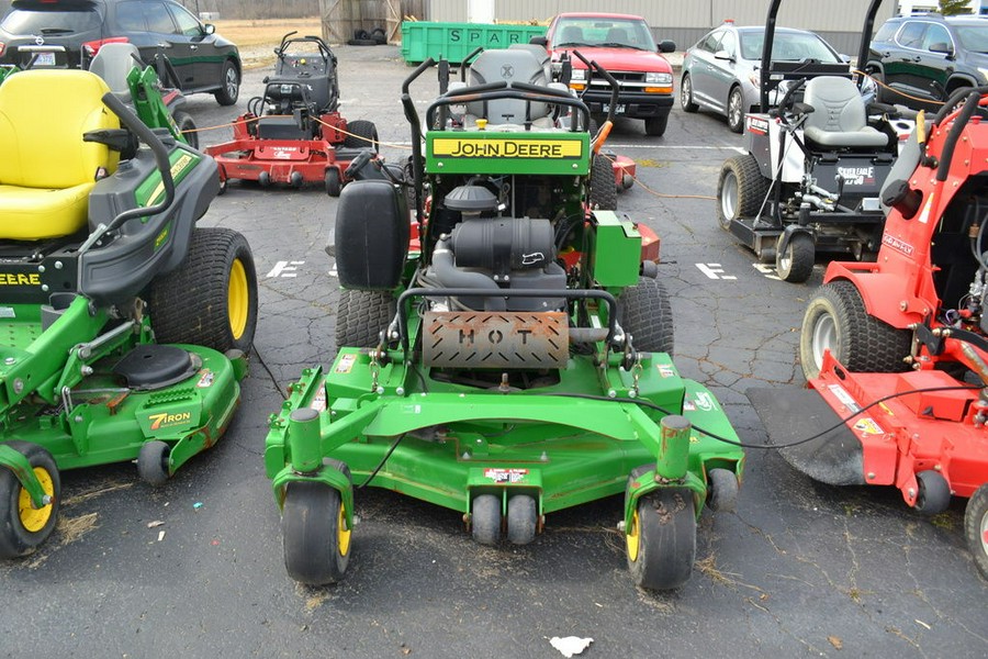 2015 John Deere 652R