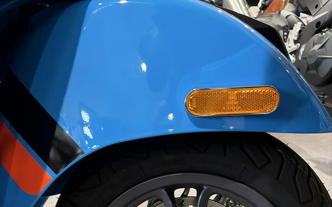 2025 Vespa GTS 310 SuperSport