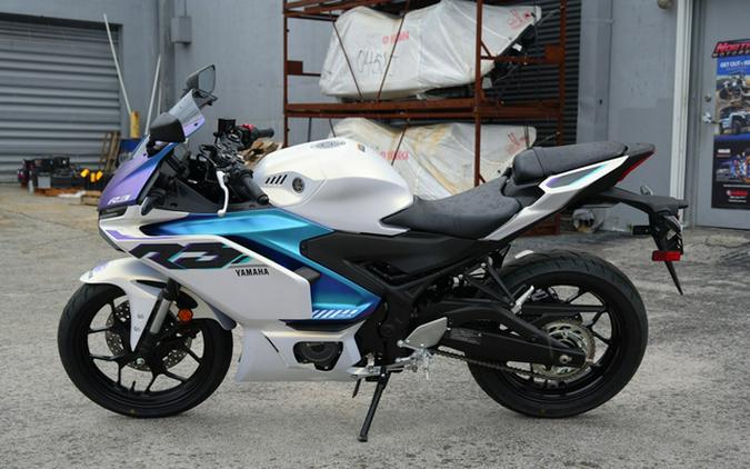2025 Yamaha YZF R3 ABS