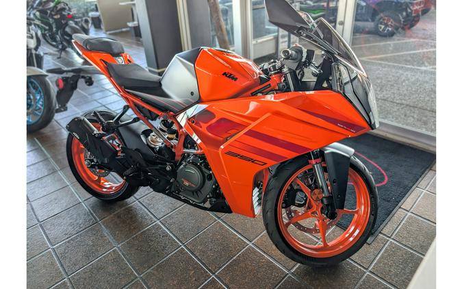 2024 KTM RC390