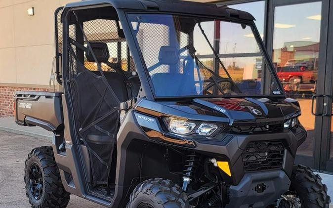 2023 Can-Am® Defender DPS HD10 Timeless Black