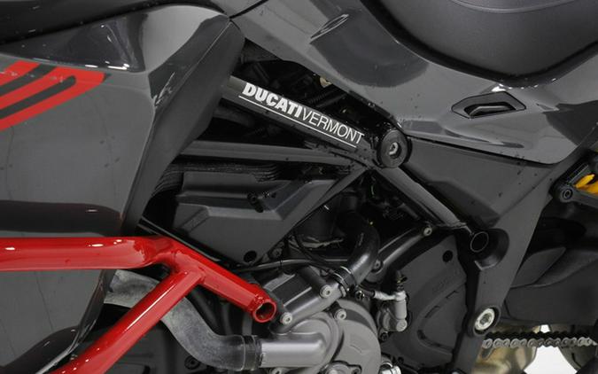 2022 Ducati Multistrada V2 S Street Grey