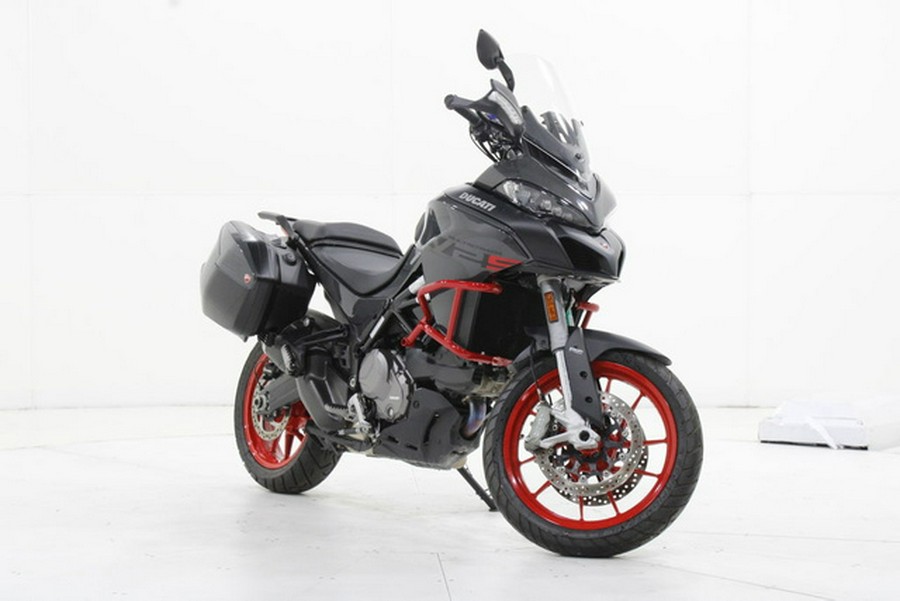 2022 Ducati Multistrada V2 S Street Grey