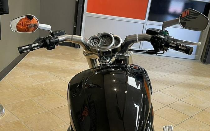 2012 Harley-Davidson VRSC™ V-Rod Muscle®