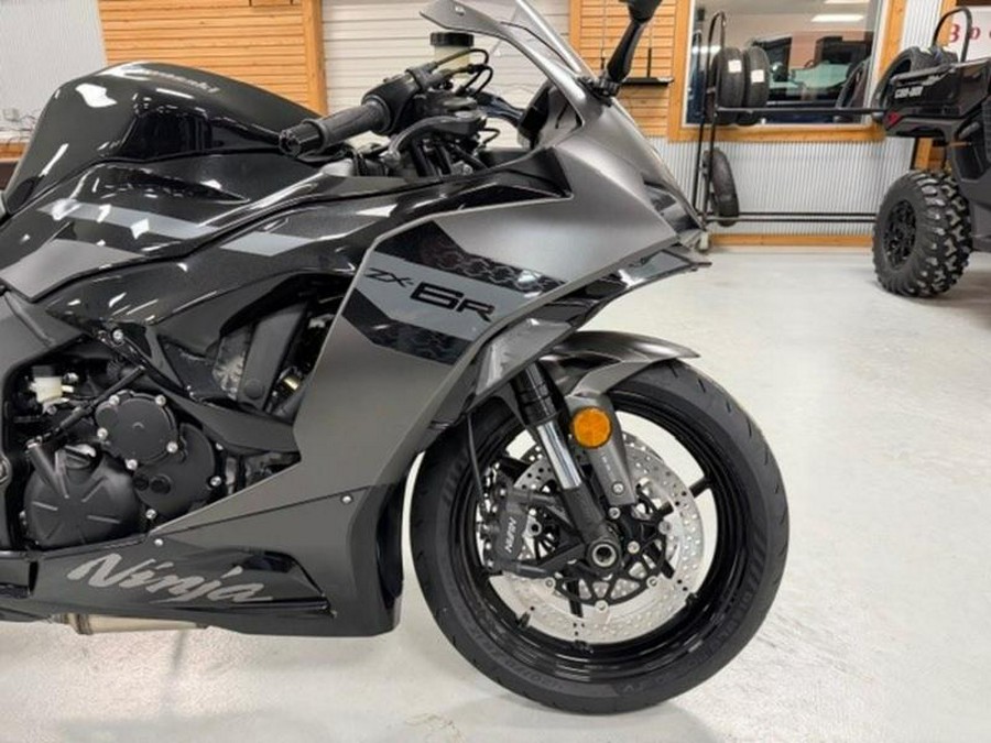 2026 Kawasaki Ninja® ZX™-6R ABS
