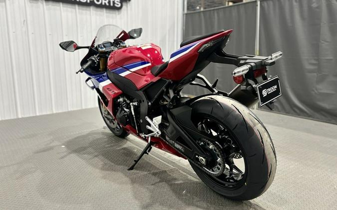 2026 Honda CBR1000RR-R Fireblade SP