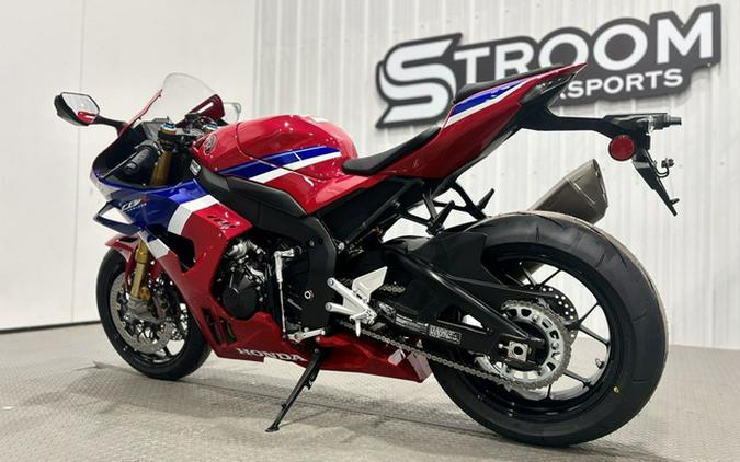 2026 Honda CBR1000RR-R Fireblade SP