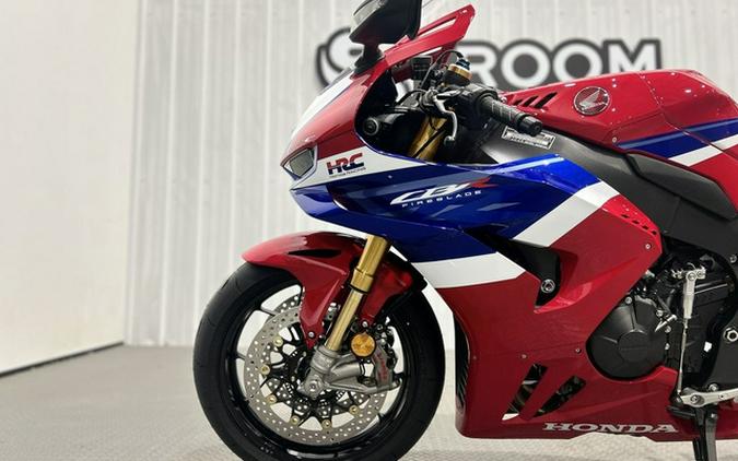 2026 Honda CBR1000RR-R Fireblade SP