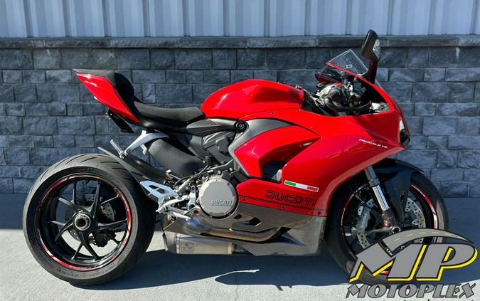 2022 Ducati Panigale V2