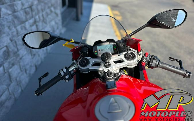 2022 Ducati Panigale V2