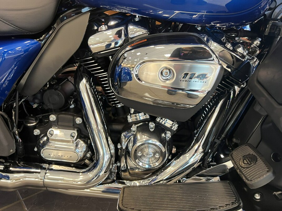 2024 Harley-Davidson Tri-Glide Ultra FLHTCUTG