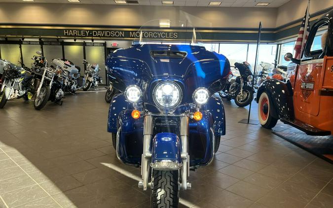 2024 Harley-Davidson Tri-Glide Ultra FLHTCUTG